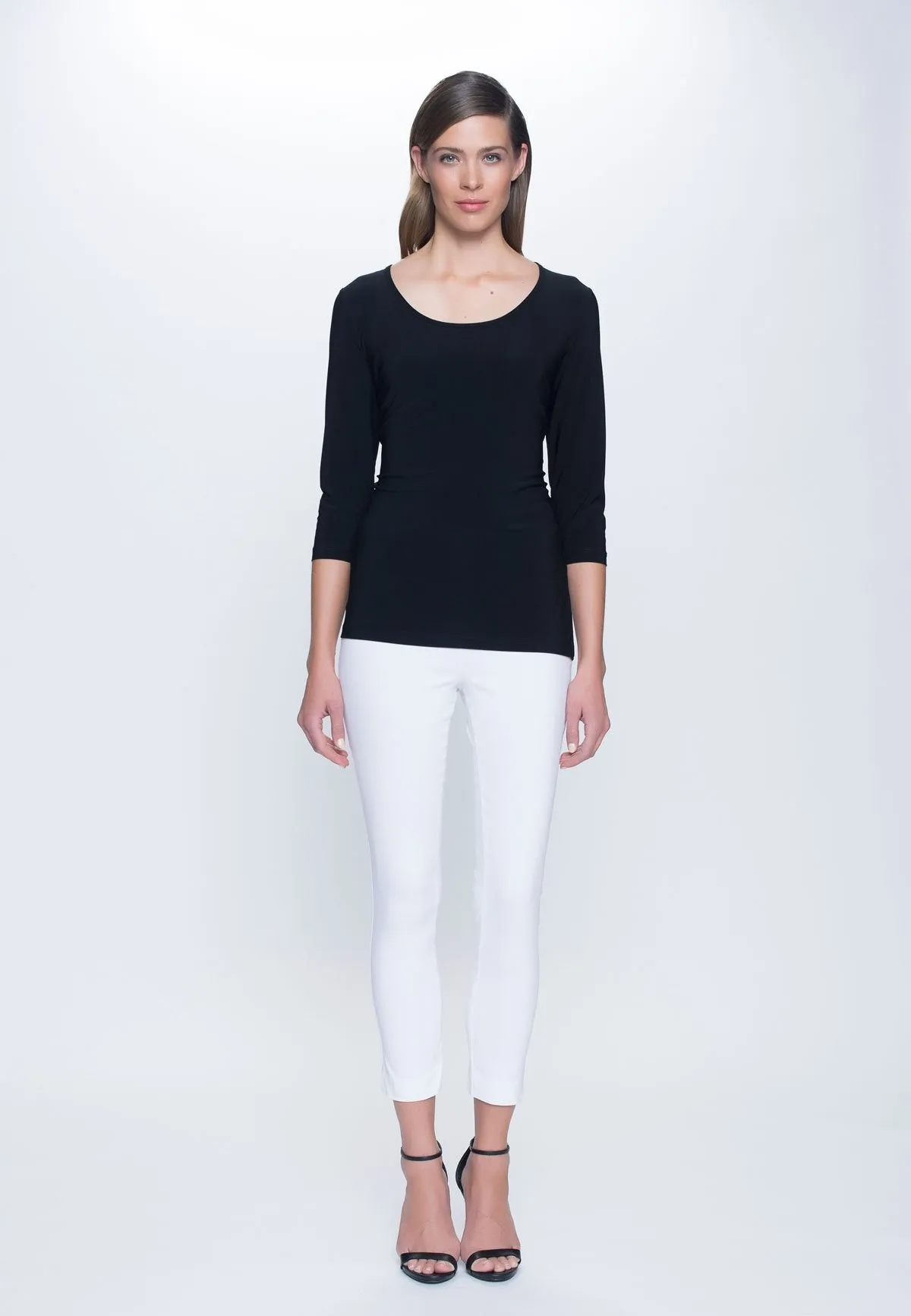 3/4 Sleeve Round Neck Top