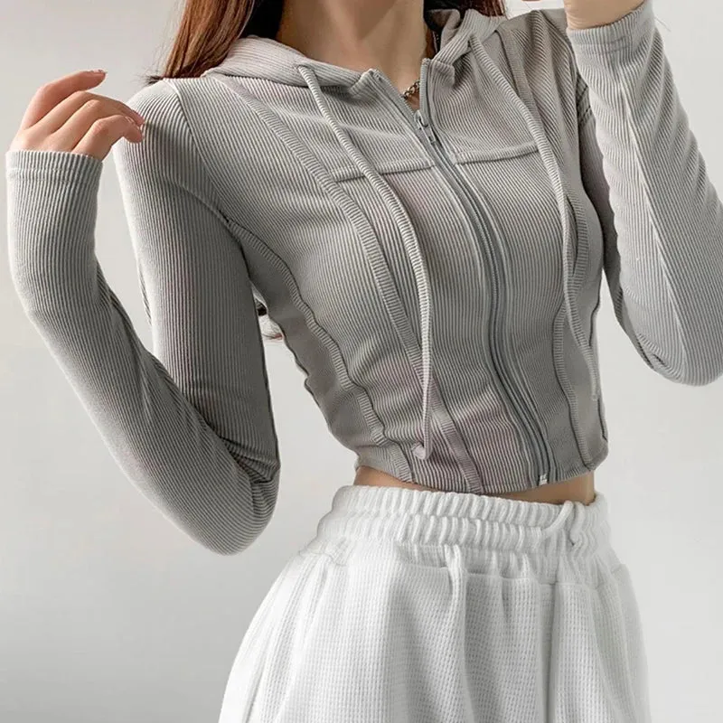 Aiertu Thin Hooded Cardigan Women Korean Vintage Slim Summer Solid Sports Jacket Vertical Pit Stripe Zipper Female Sexy Cropped Tops