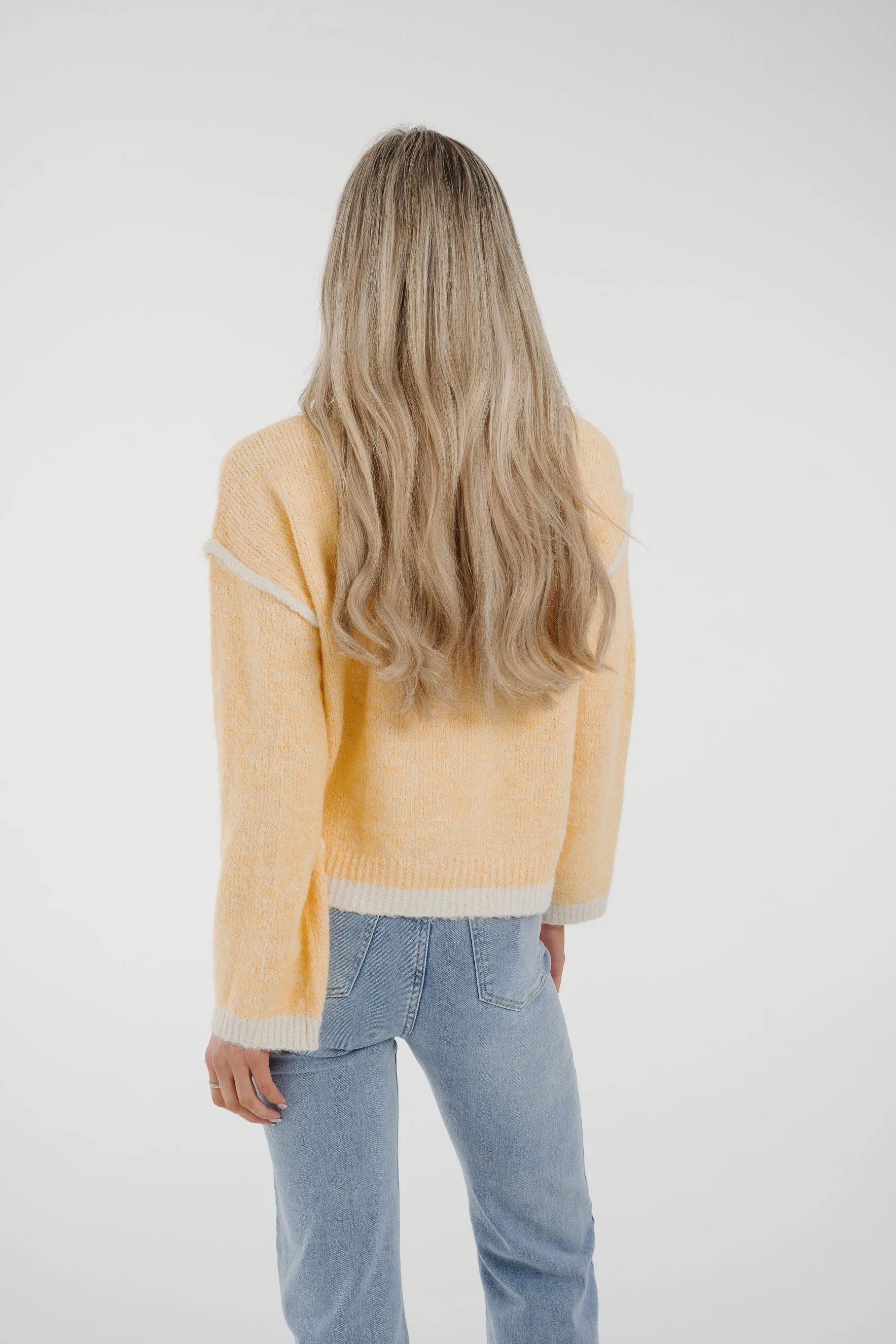 Ally Floral Jumper In Lemon