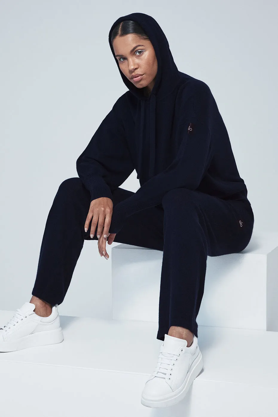 Cashmere Jet Set Hoodie - Navy