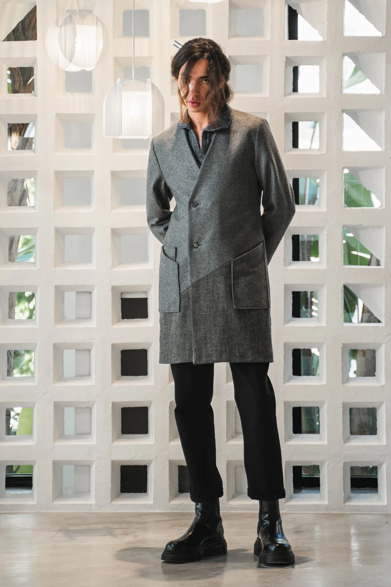 Collarless color blocked coat