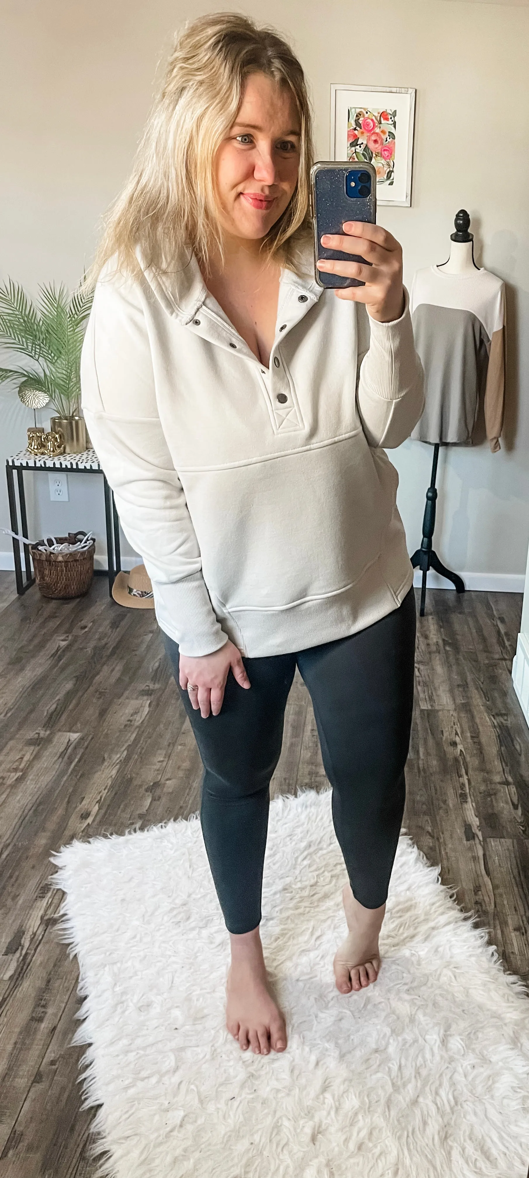 Fleece kangaroo hoodie