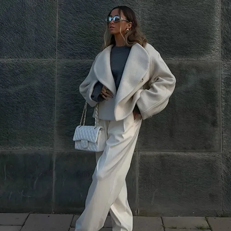 Fluffy and Warm High-Street Fashion Coats