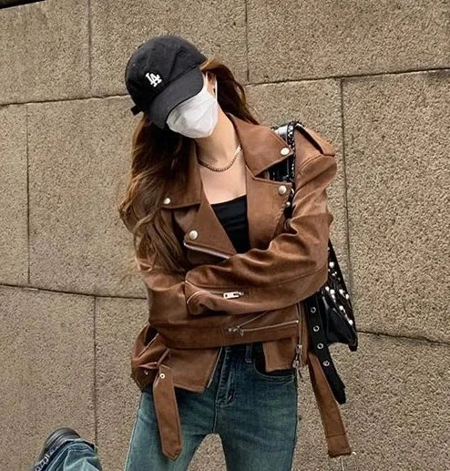 Girlary Winter Korean Brown Leather Jacket Women Streetwear Moto Biker Zipper Leather Coat Casual Outerwear Irregular Cropped Jacket New