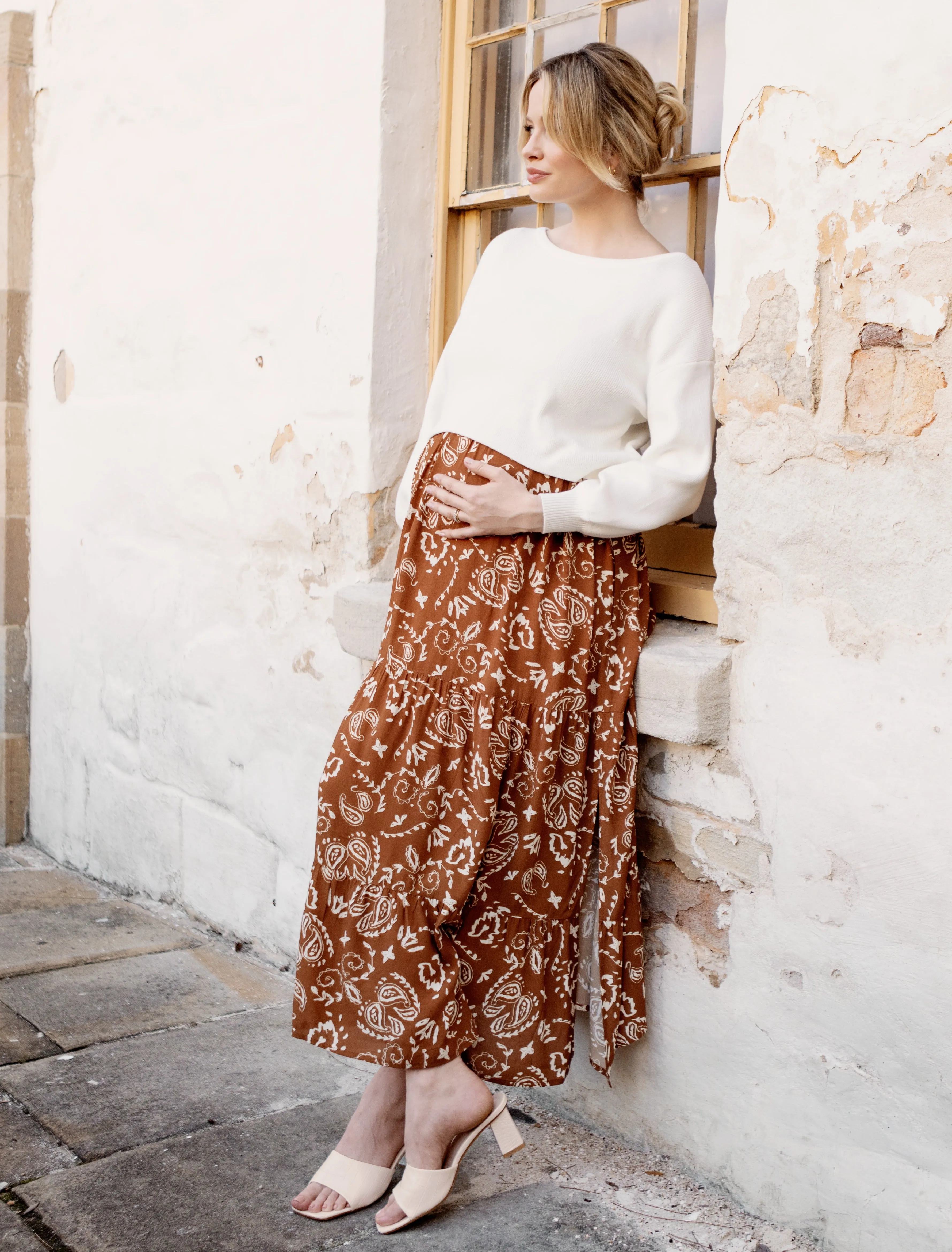 Lilliana Maternity Maxi Dress in Brown Paisley Print