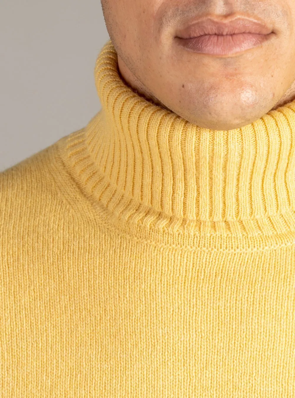 Maglia Collo Alto in Lana Cashmere - Finesse