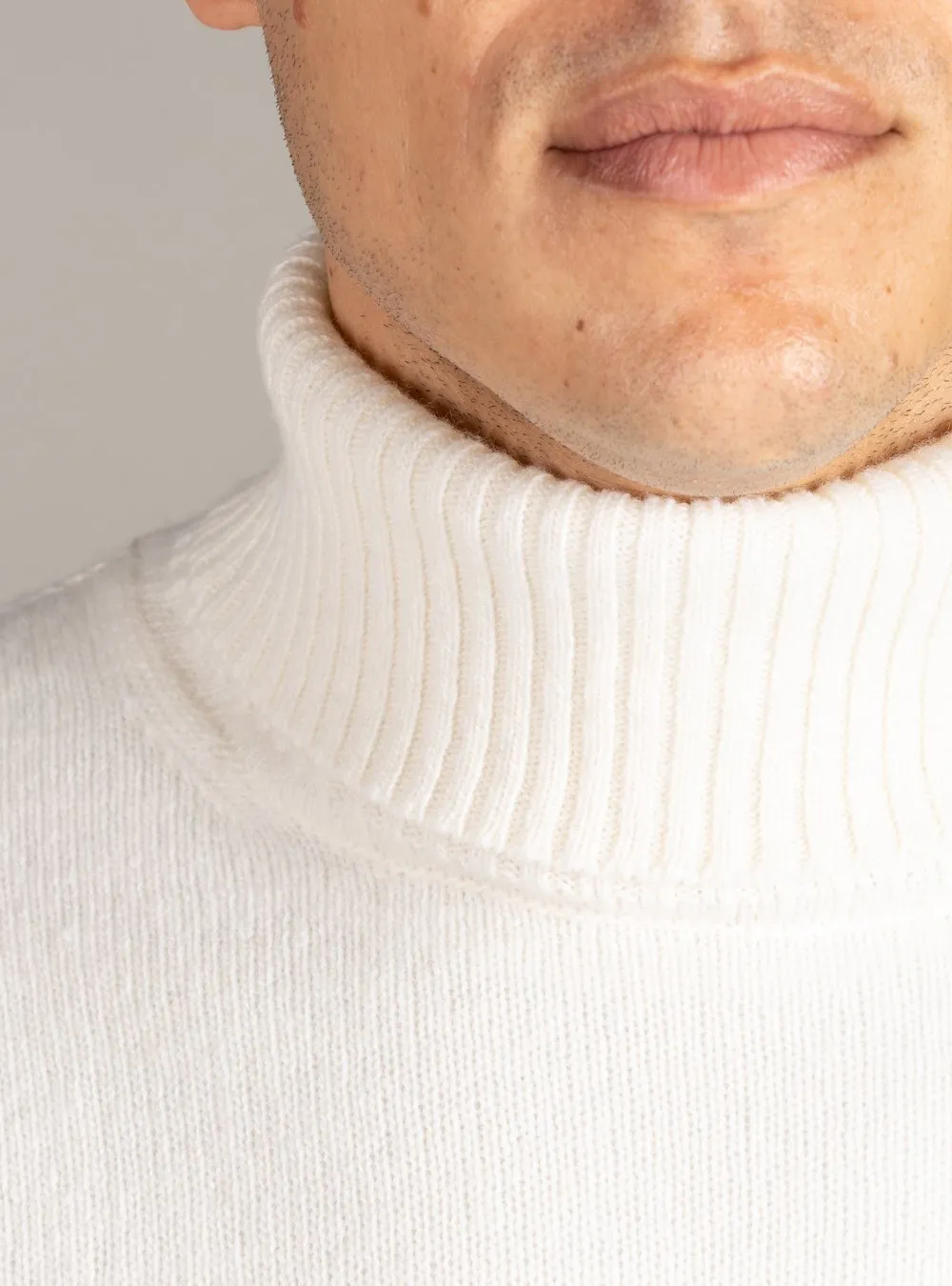 Maglia Collo Alto in Lana Cashmere - Finesse