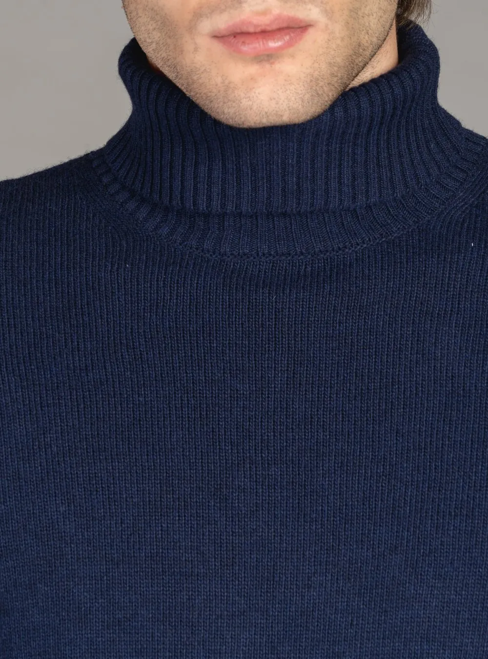 Maglia Collo Alto in Lana Cashmere - Finesse