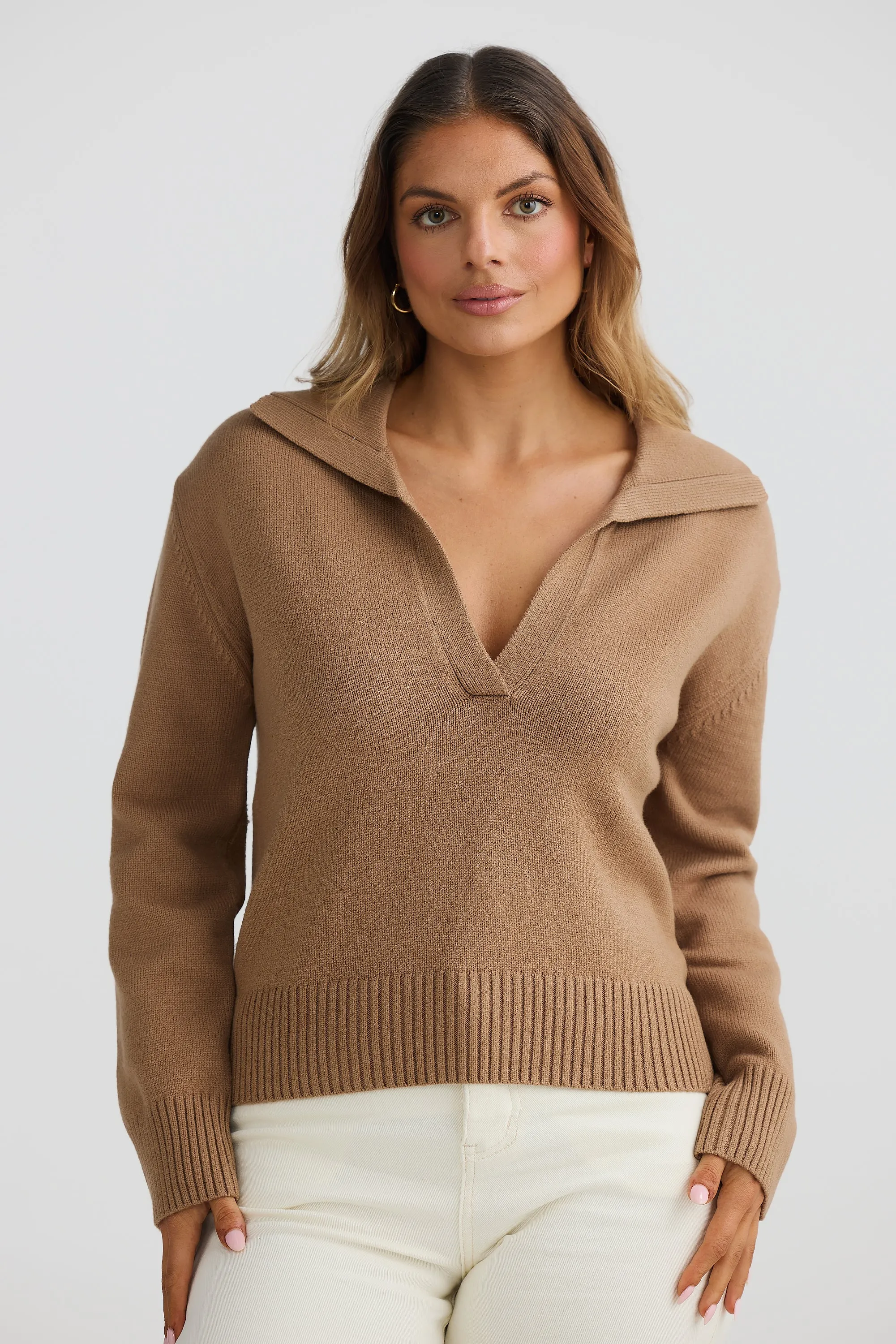 Open Collar Knit Jumper - Mocha
