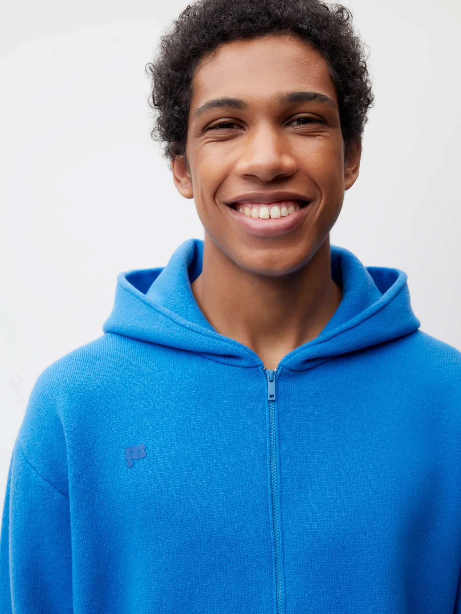 Recycled Cashmere Zipped Hoodie—cerulean blue
