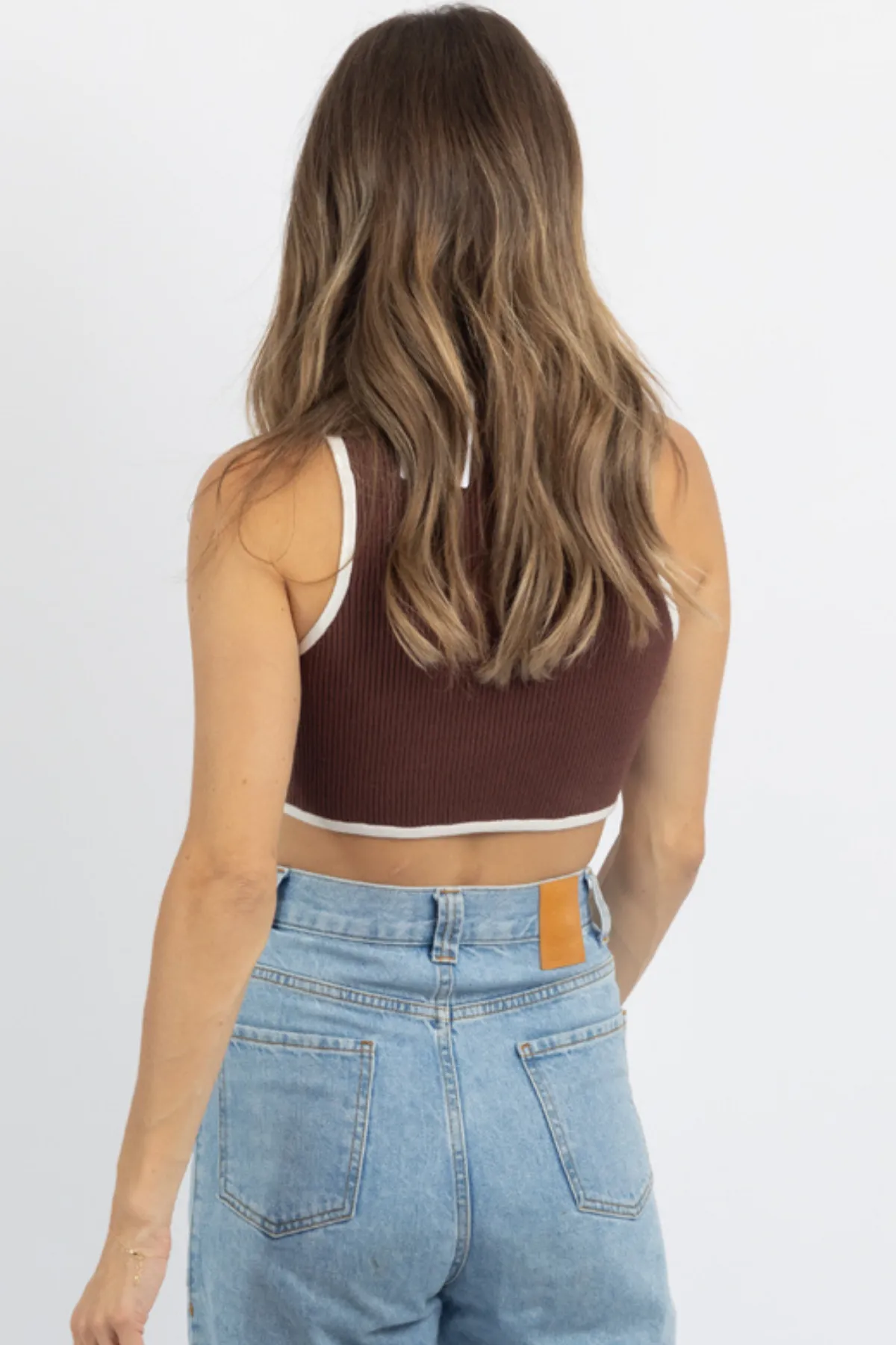 RENA CHOCOLATE   CREAM RIBBED CROP