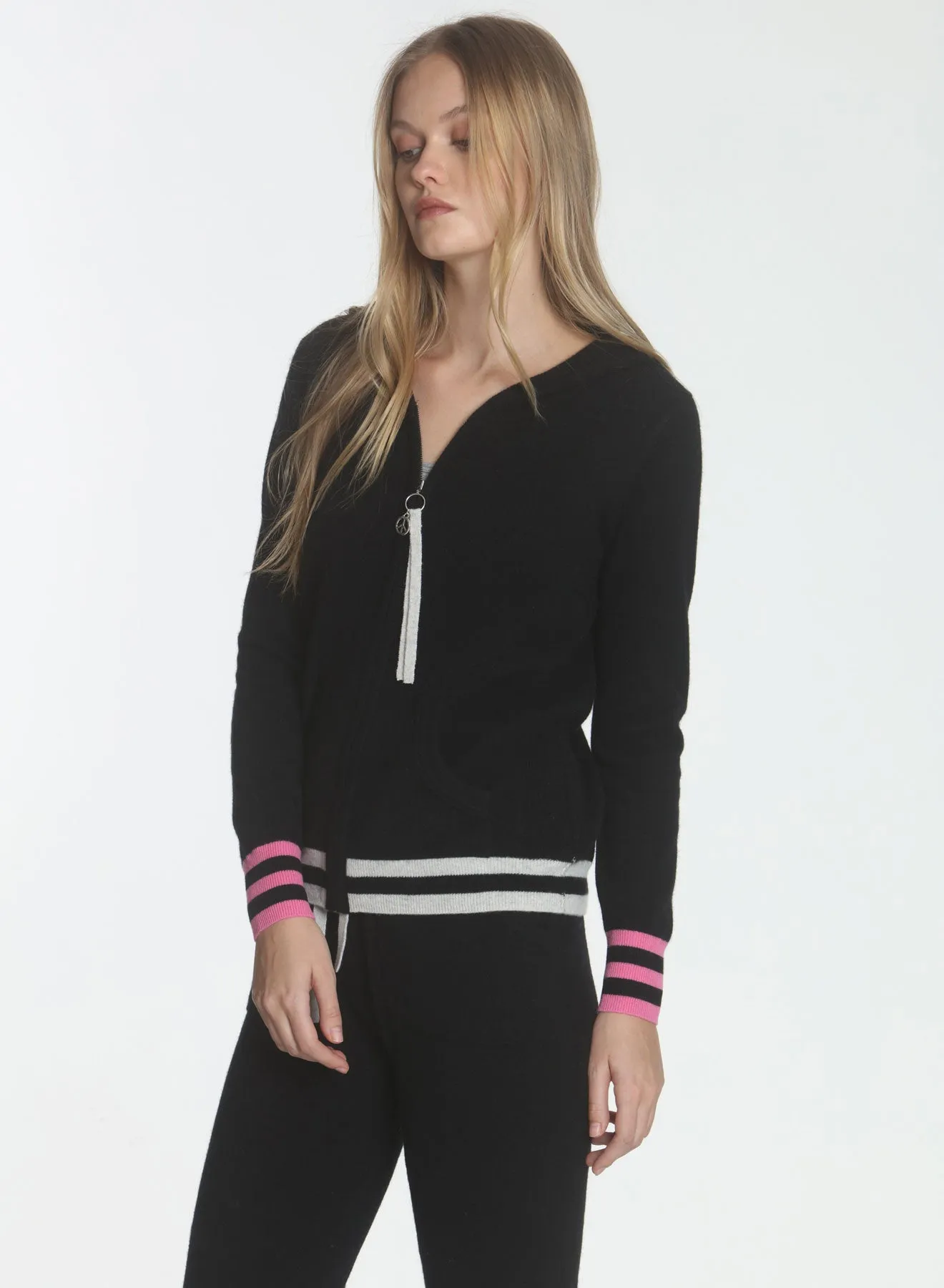 Retro Peace Hoodie - Black