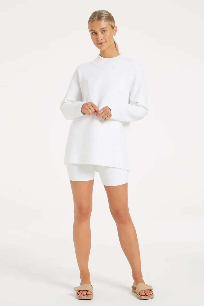 STILLNESS KNIT SHORT - WHITE