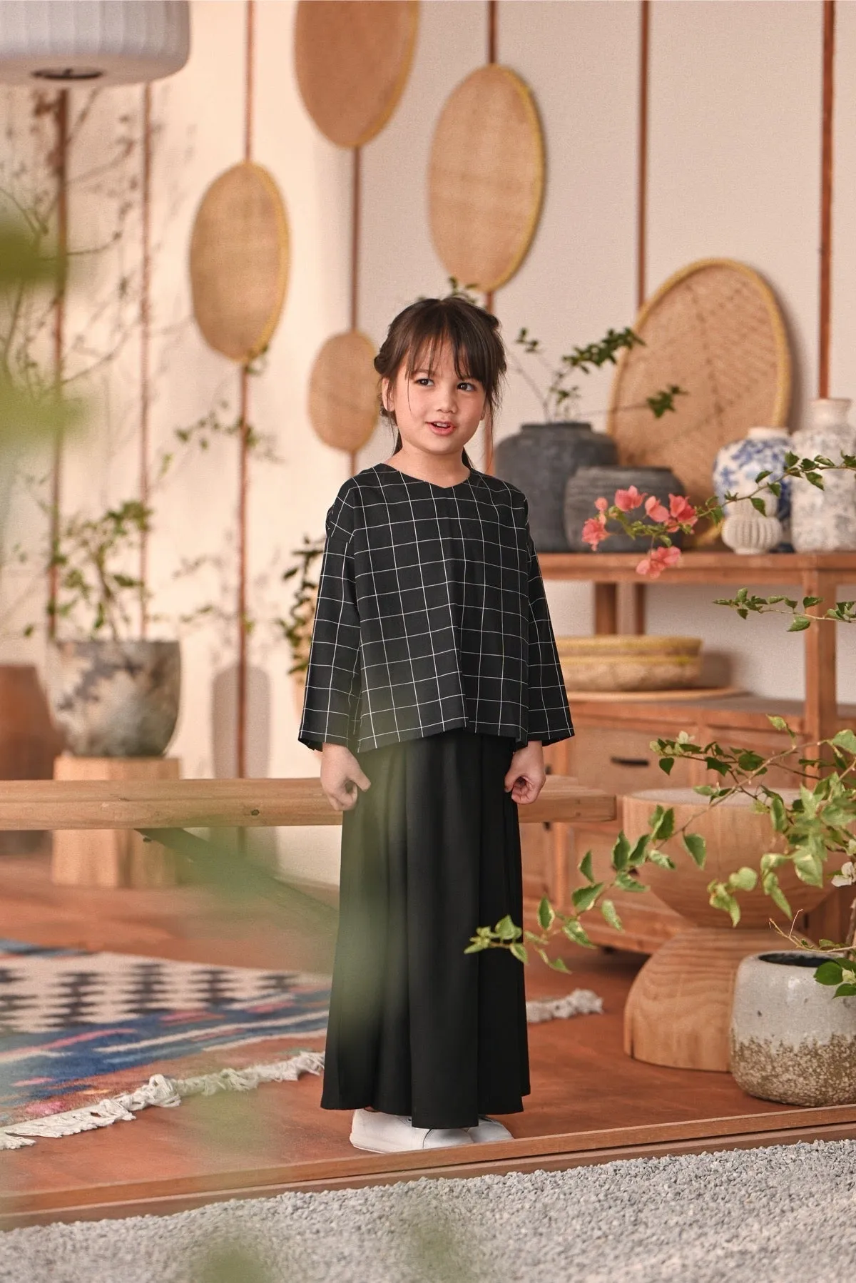The Heiwa A-Line Skirt - Black