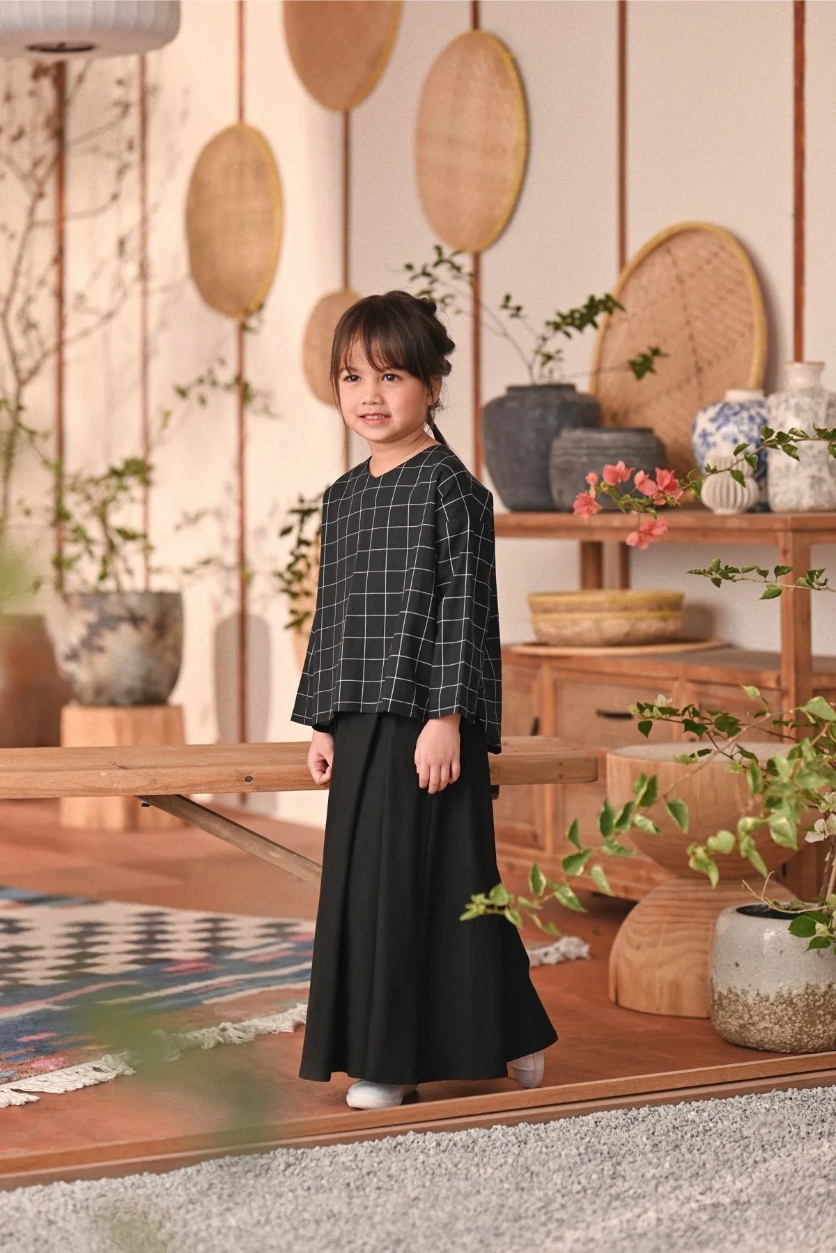 The Heiwa A-Line Skirt - Black