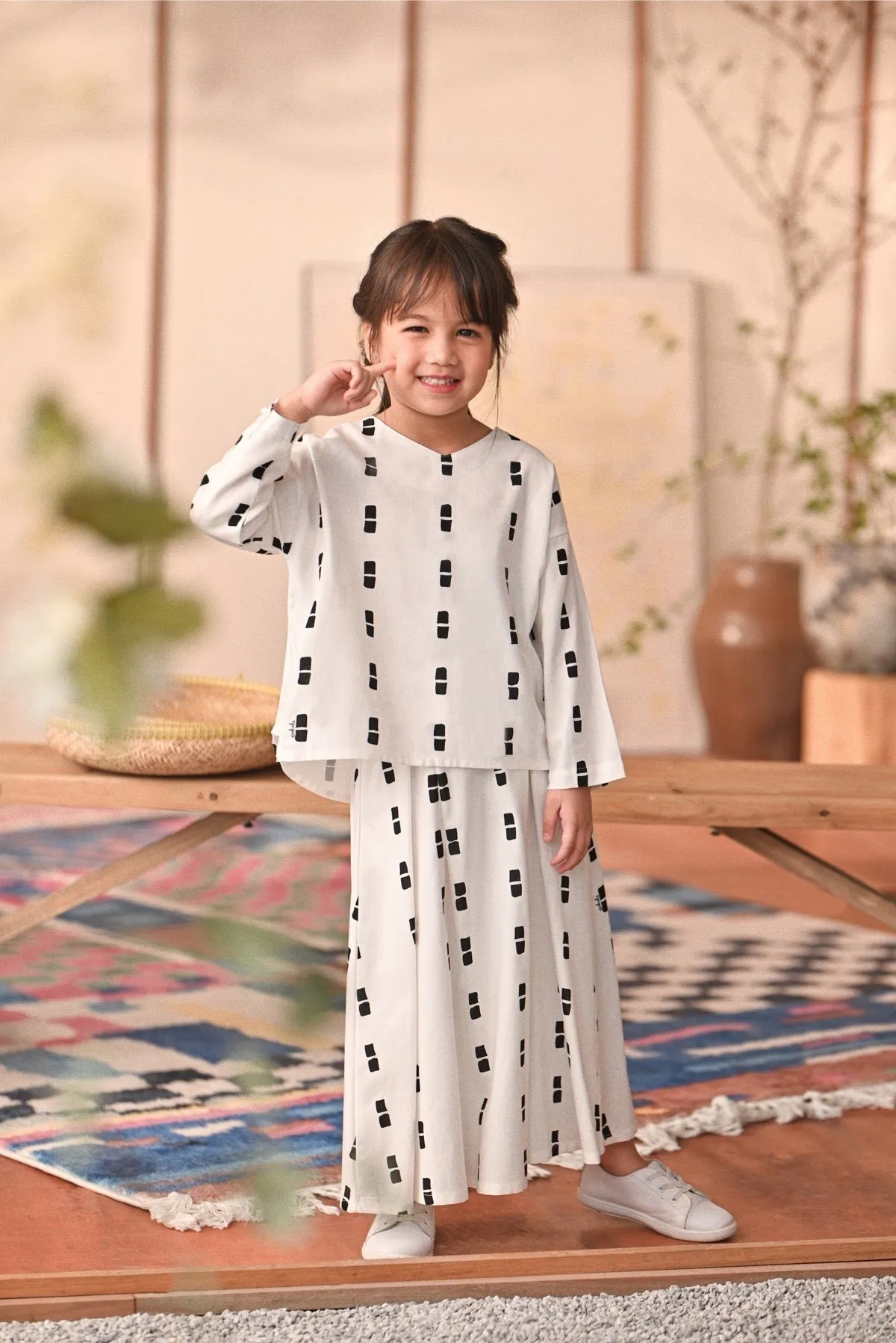 The Heiwa A-Line Skirt - Sora
