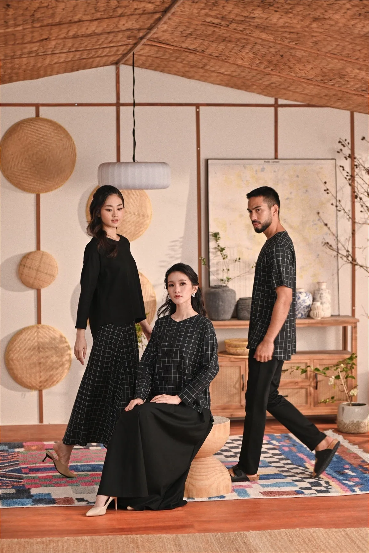 The Heiwa Women A-Line Skirt - Black