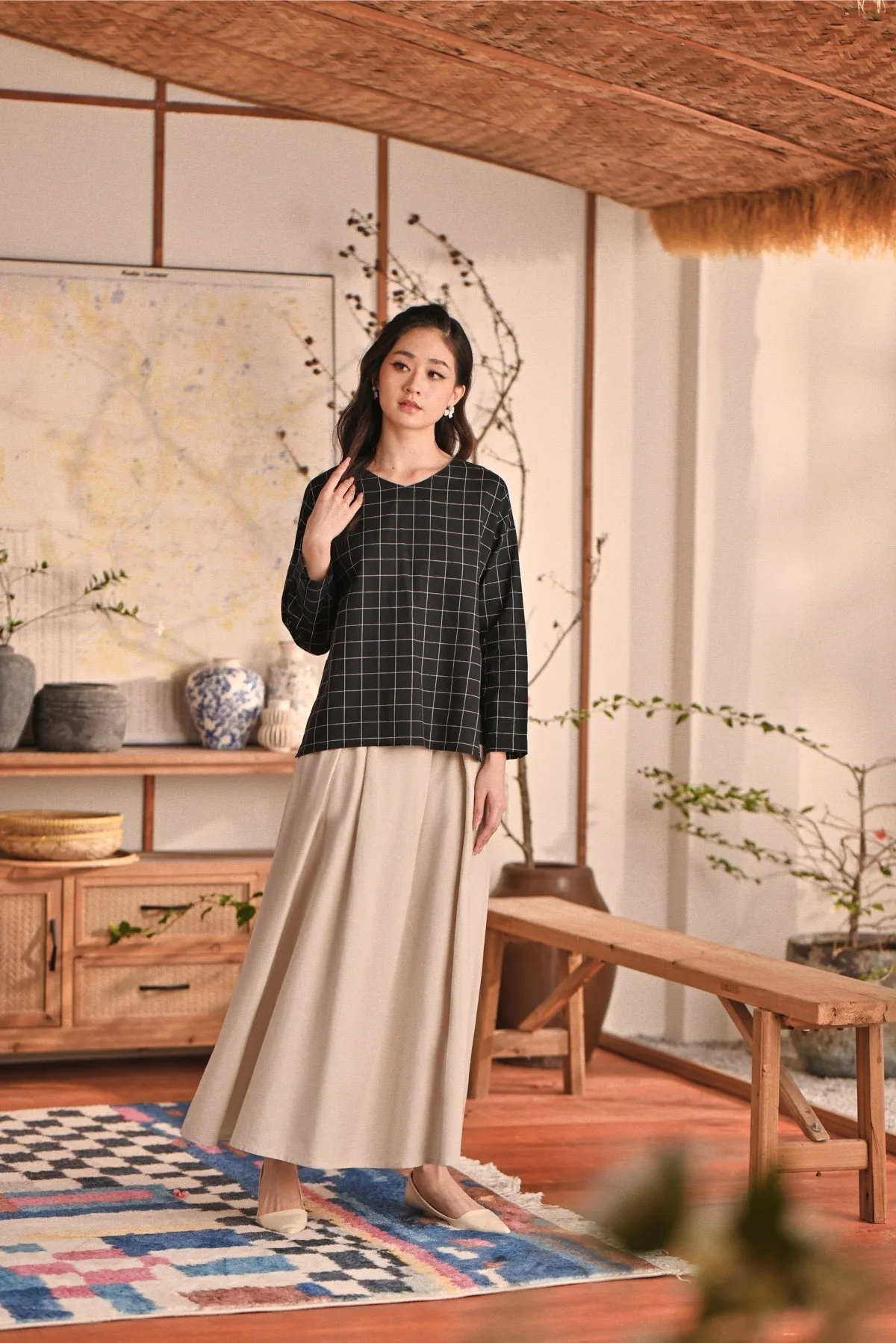 The Heiwa Women A-Line Skirt - Champagne