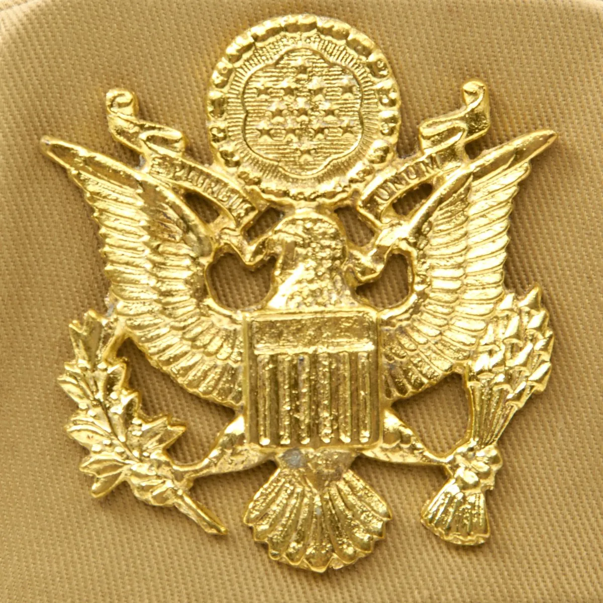 U.S. WWII Officer Visor Crusher Cap in Khaki