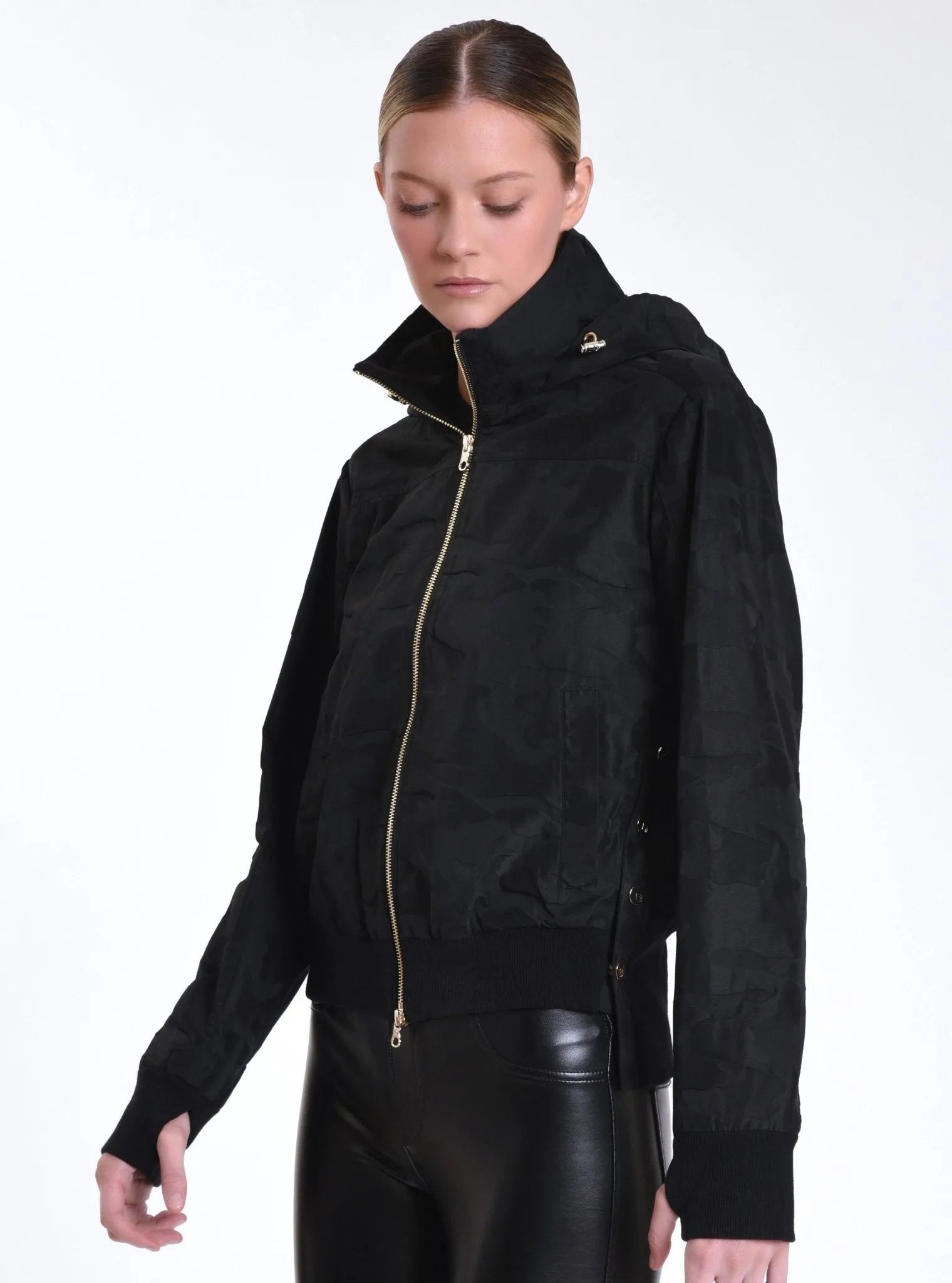 Violette Gold Camo Bomber