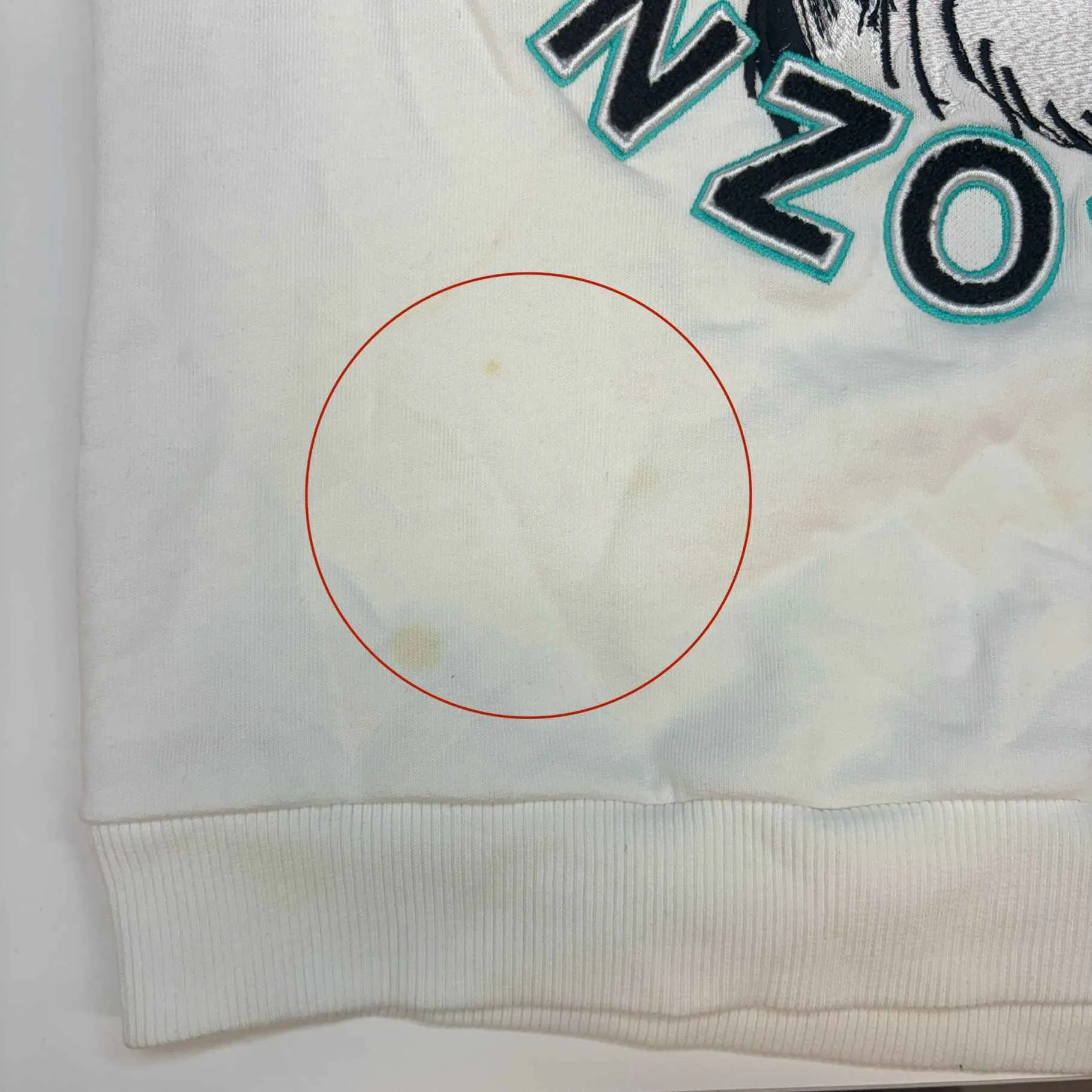 Women's Embroidered Tiger Jumper White Size S