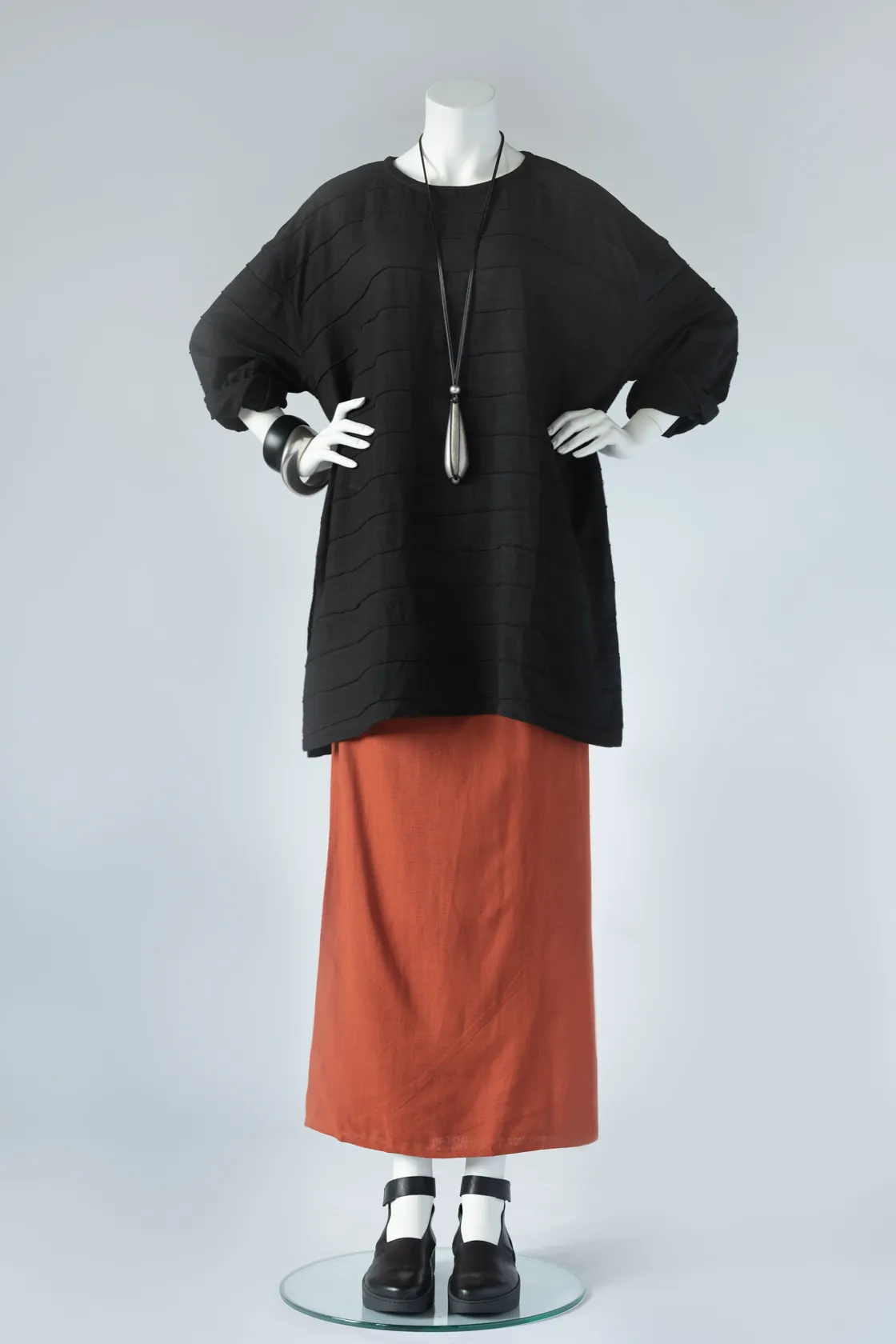 Yale Tunic in Black Roma